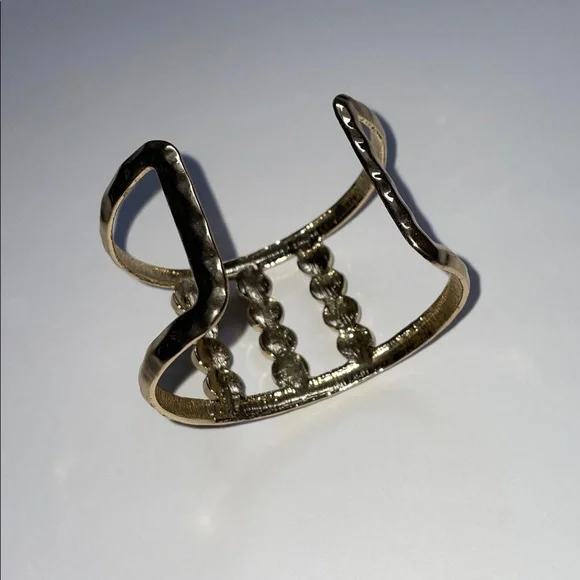 NWOT Gold & Turquoise Adjustable Cuff Bracelet - Picture 4 of 4